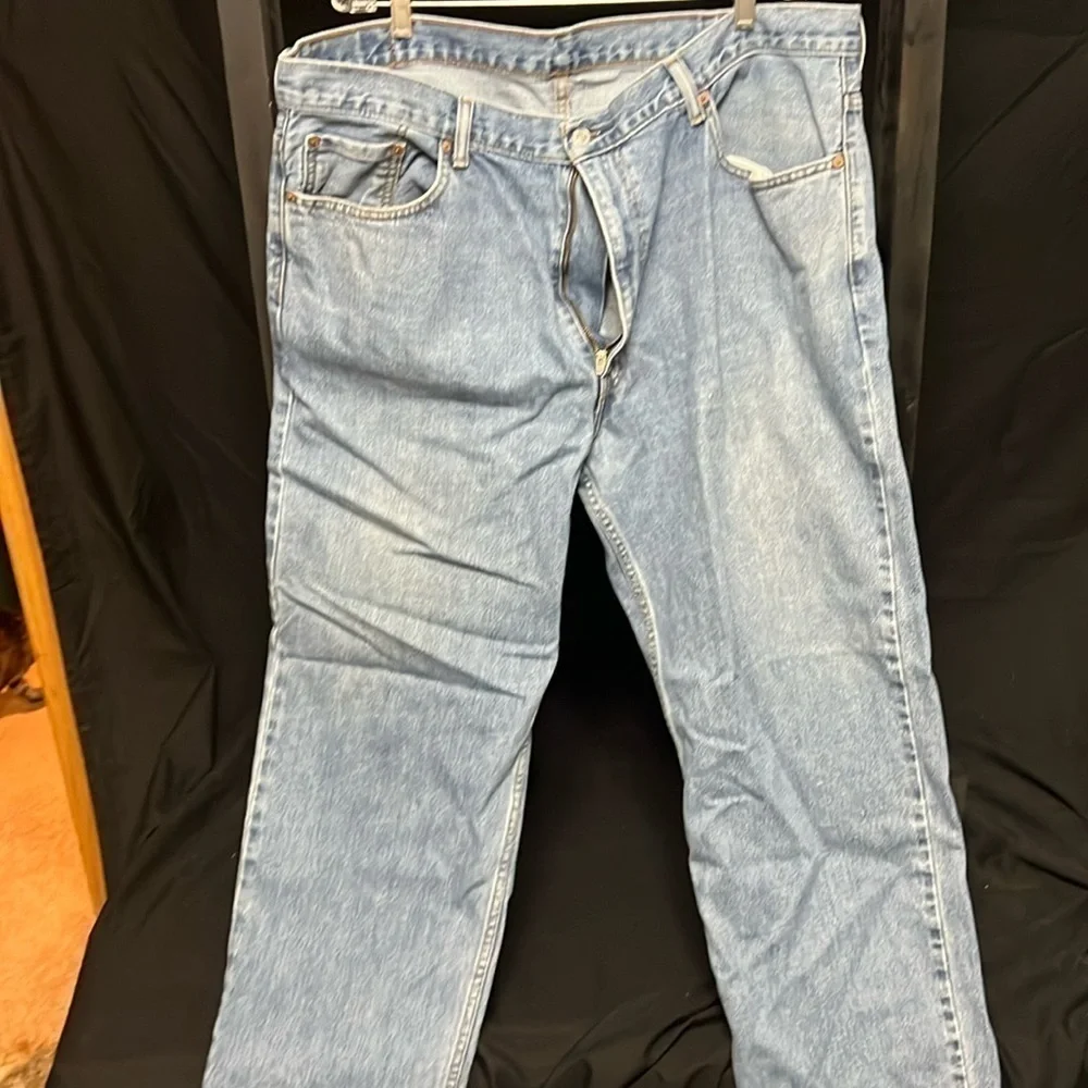 Levi’s 550 jeans size 42x30